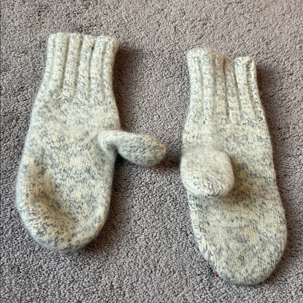 Cream Gray Marled Chunky Knit Winter Mittens Gloves SIZE M